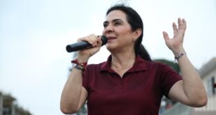 Firme y respaldada de los tampiqueños continúa Mónica Villarreal Anaya recorriendo las colonias del municipio